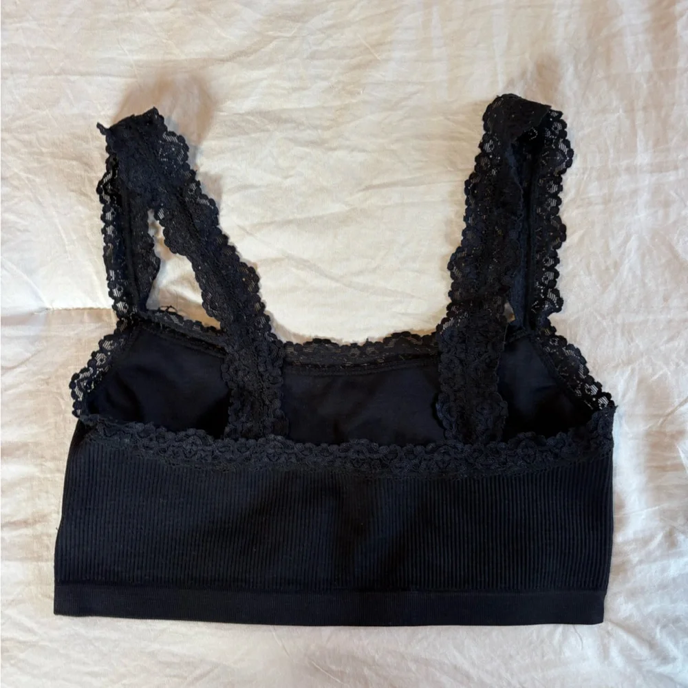 Black Lace Tank Top - Picture 2 of 3